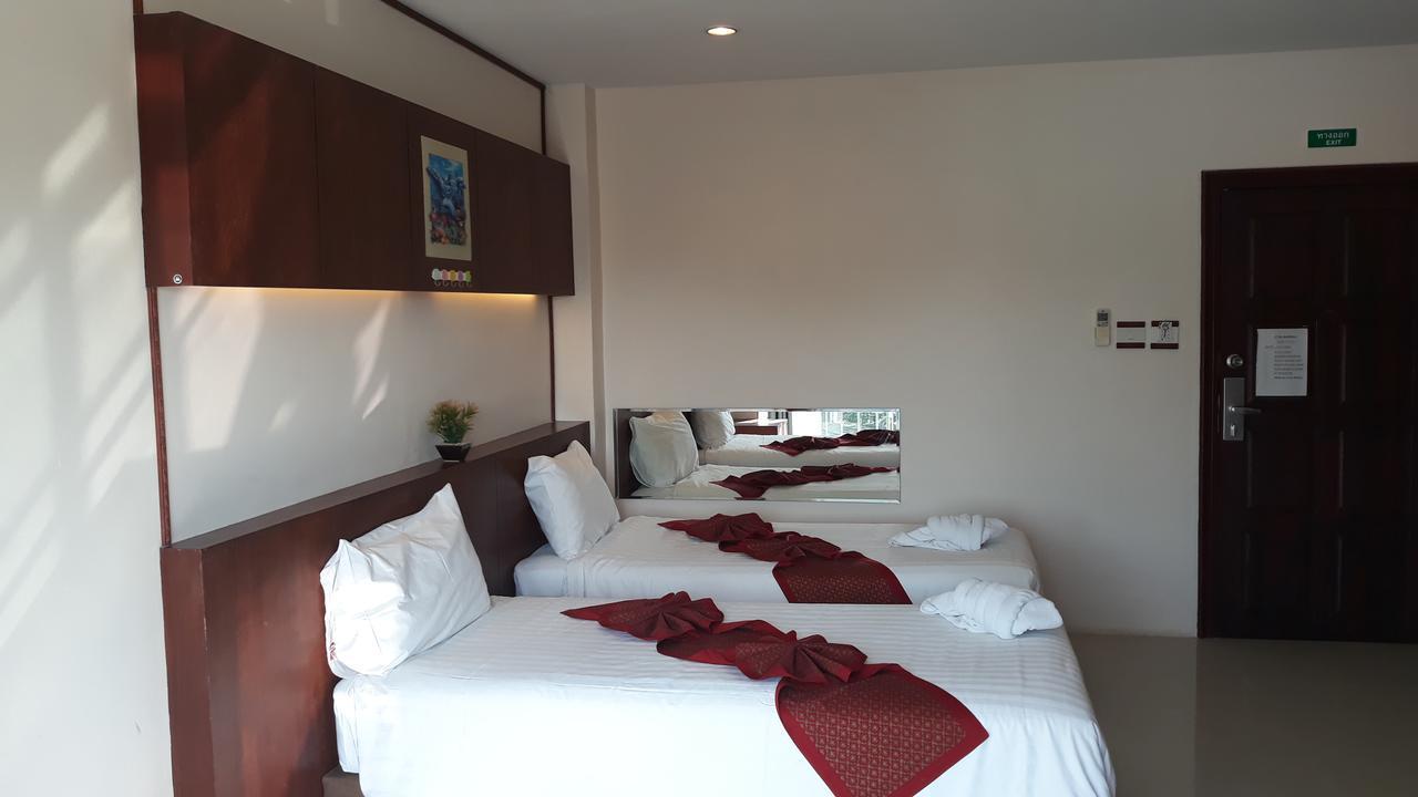 7 Sky Residency Hotel Patong Exterior photo