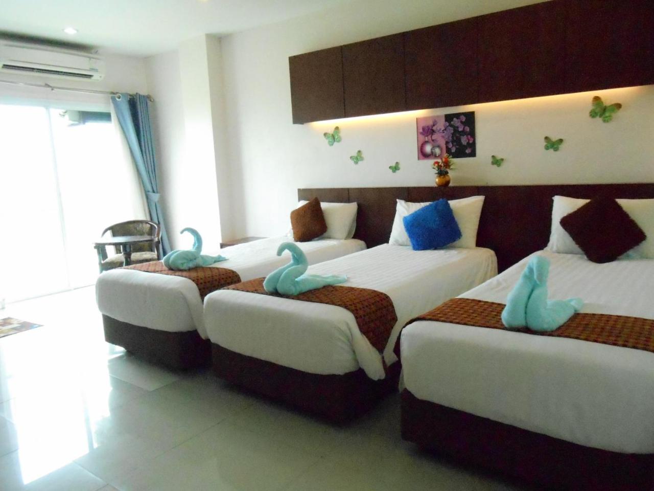 7 Sky Residency Hotel Patong Exterior photo