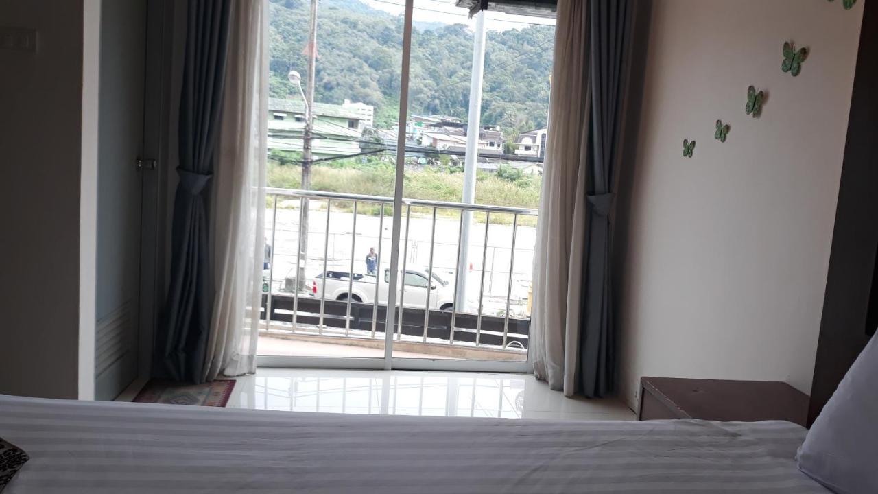 7 Sky Residency Hotel Patong Exterior photo